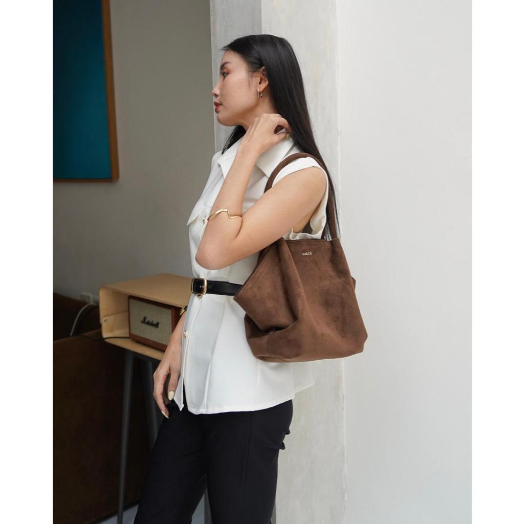 GRACIE - Noire Suede Bag
