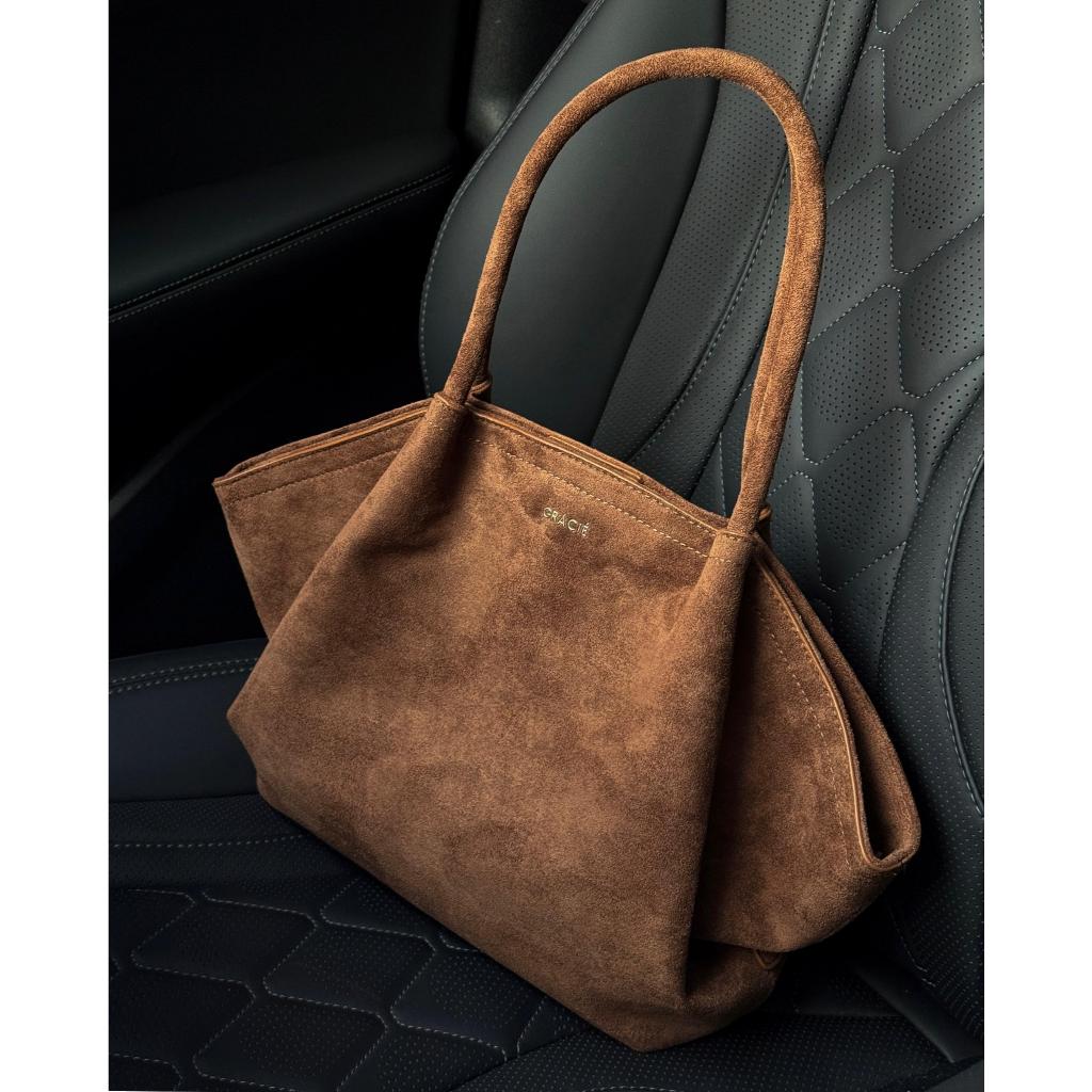 GRACIE - Noire Suede Bag
