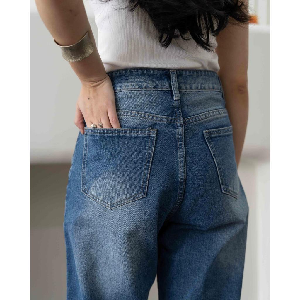 IWEARGRACIE - Gracie Straight Jeans