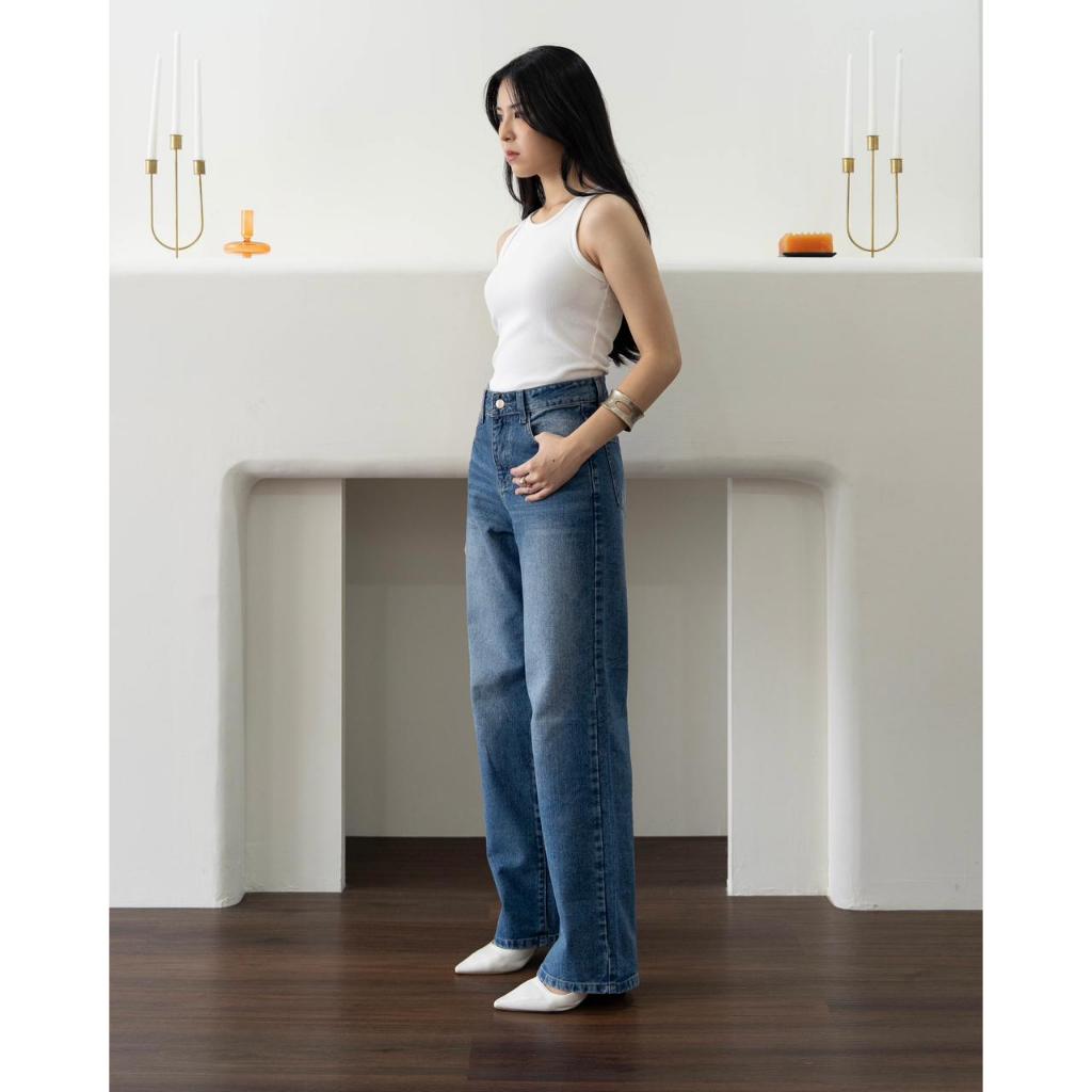 IWEARGRACIE - Gracie Straight Jeans