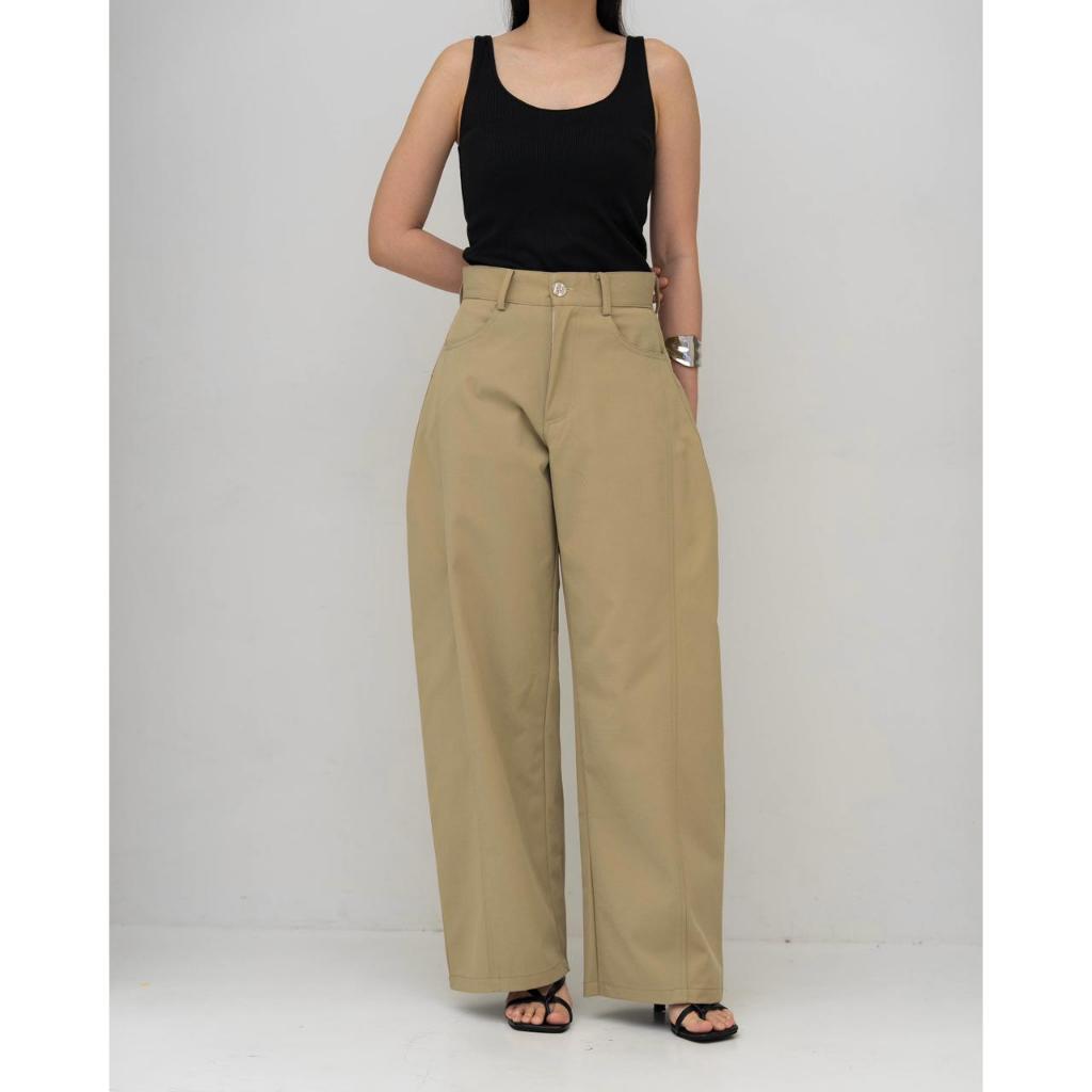 IWEARGRACIE - Gracie Barrel Pants