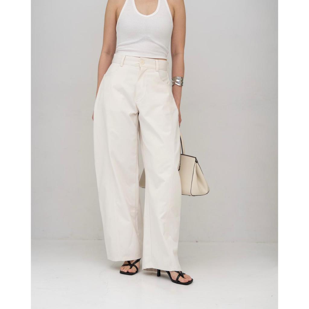 IWEARGRACIE - Gracie Barrel Pants